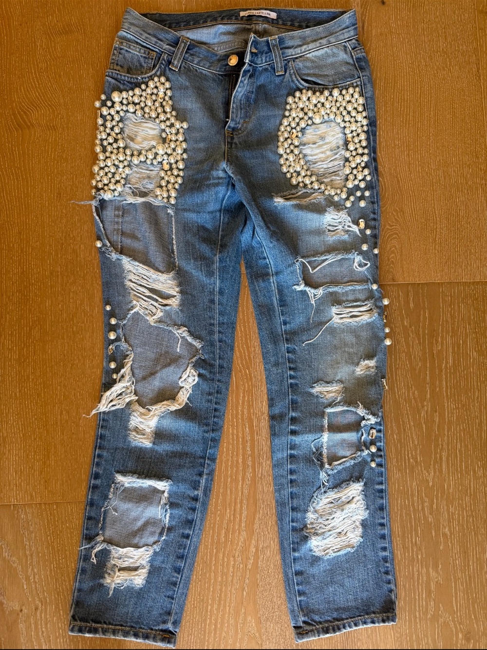 Pearl-Accent Distressed Skinny Jeans in Blue